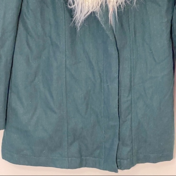 Nasty Gal wool blend faux fur zip front jacket womens size XS - Picture 6 of 10
